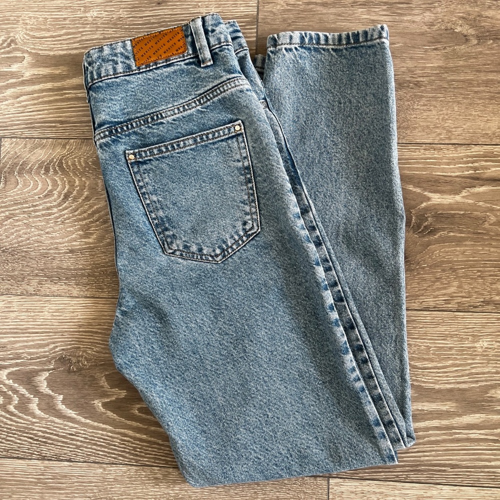 MOHITO High-Rise Light Wash Straight Jeans